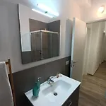 Apartment Violet - *