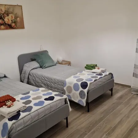 Violet - Apartment